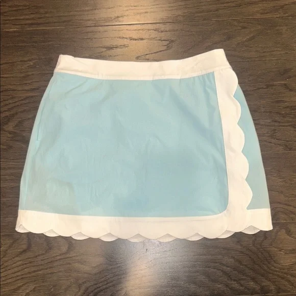 Elegant Blue and White Scalloped Mini Skirt - Picture 2 of 10